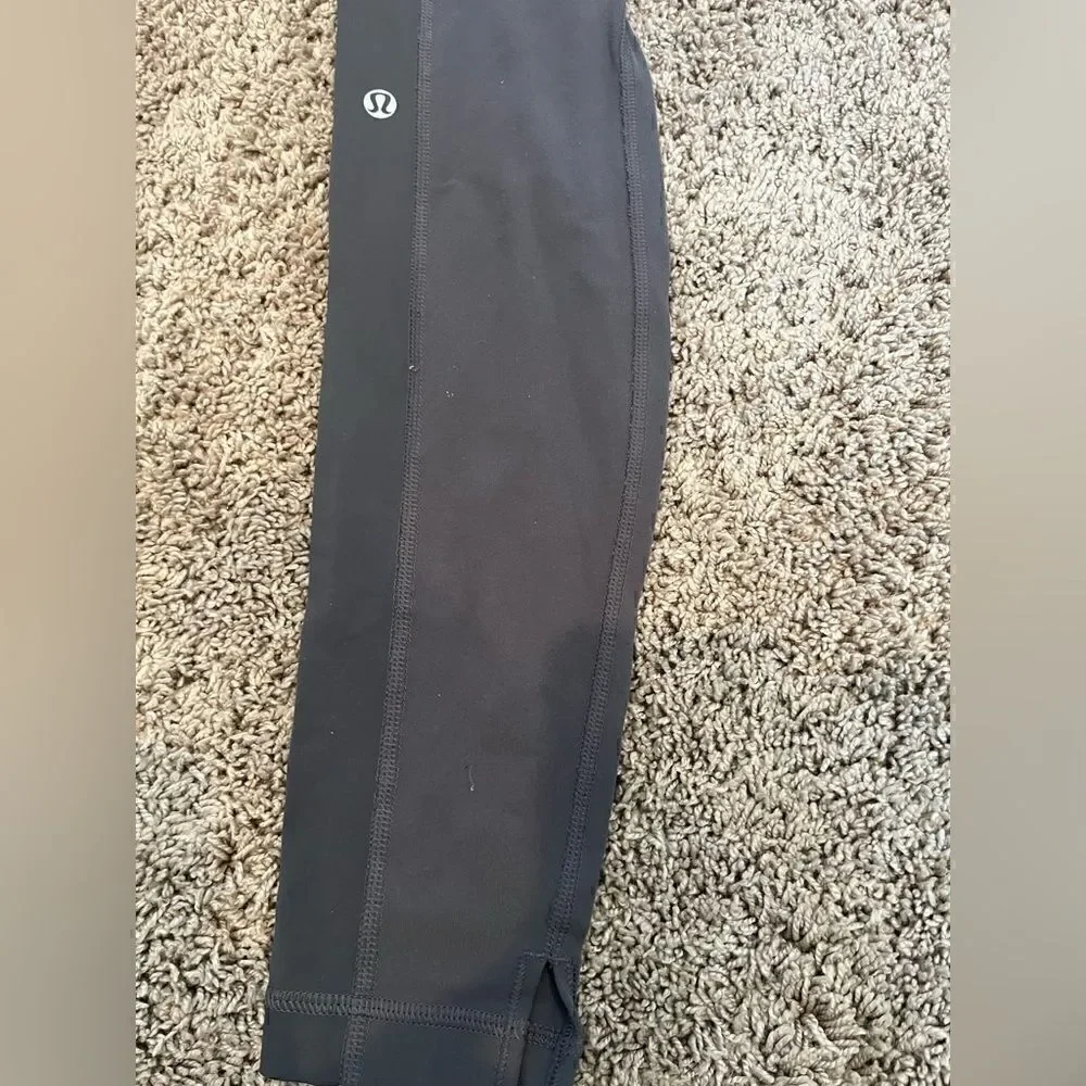 Lululemon Grey Leggings with pockets and ankle slit
